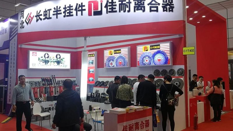 汽车内饰材质耐脏对比：揭秘不同材质的清洁保养之道